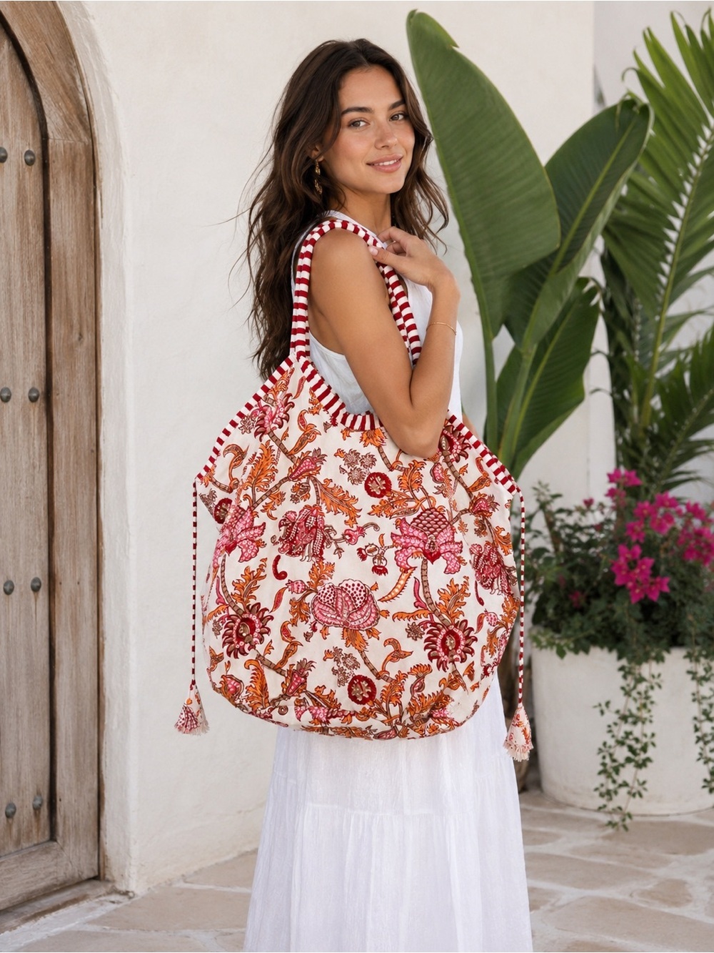 ROLLER RABBIT BIG BEACH AMANDA BONDI TOTE BAG RED ORANGE XL 20”x26”